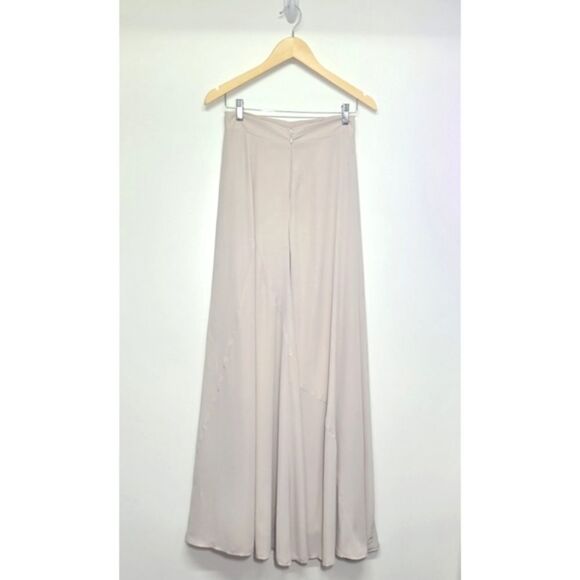 Show Me Your Mumu Women's Maxi Princess Ariel Skirt Size Small Color Soft Beige - Picture 3 of 9